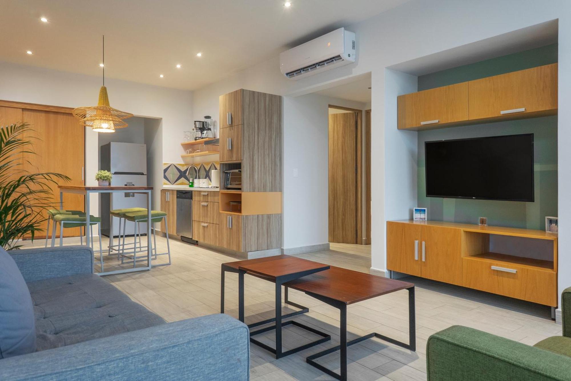 Opal Suites Apartments Playa del Carmen Exterior photo